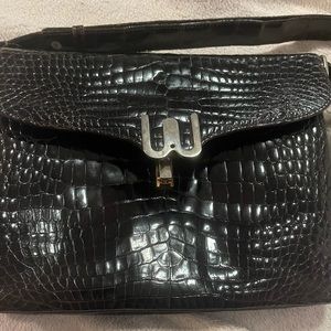 Women’s leather purse
